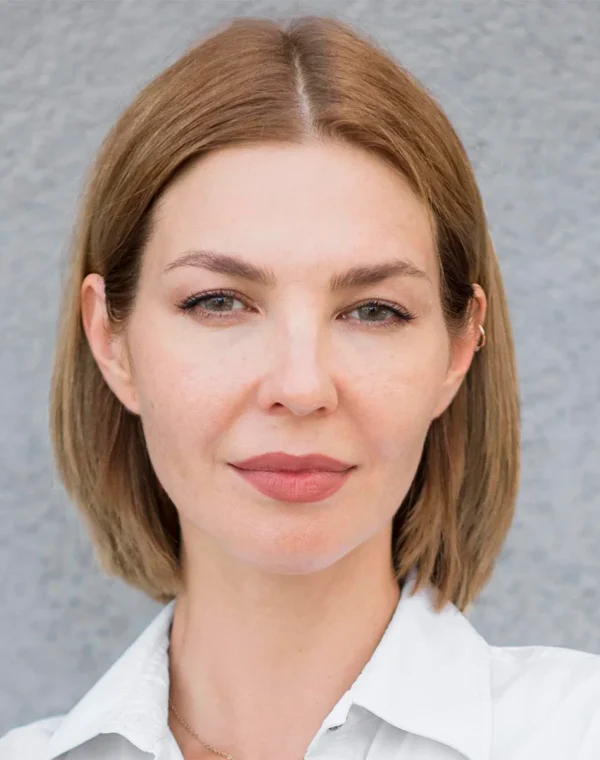 home-9-counter-author3